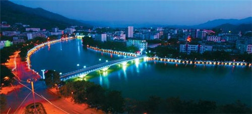 卖画的店创业方案怎样写